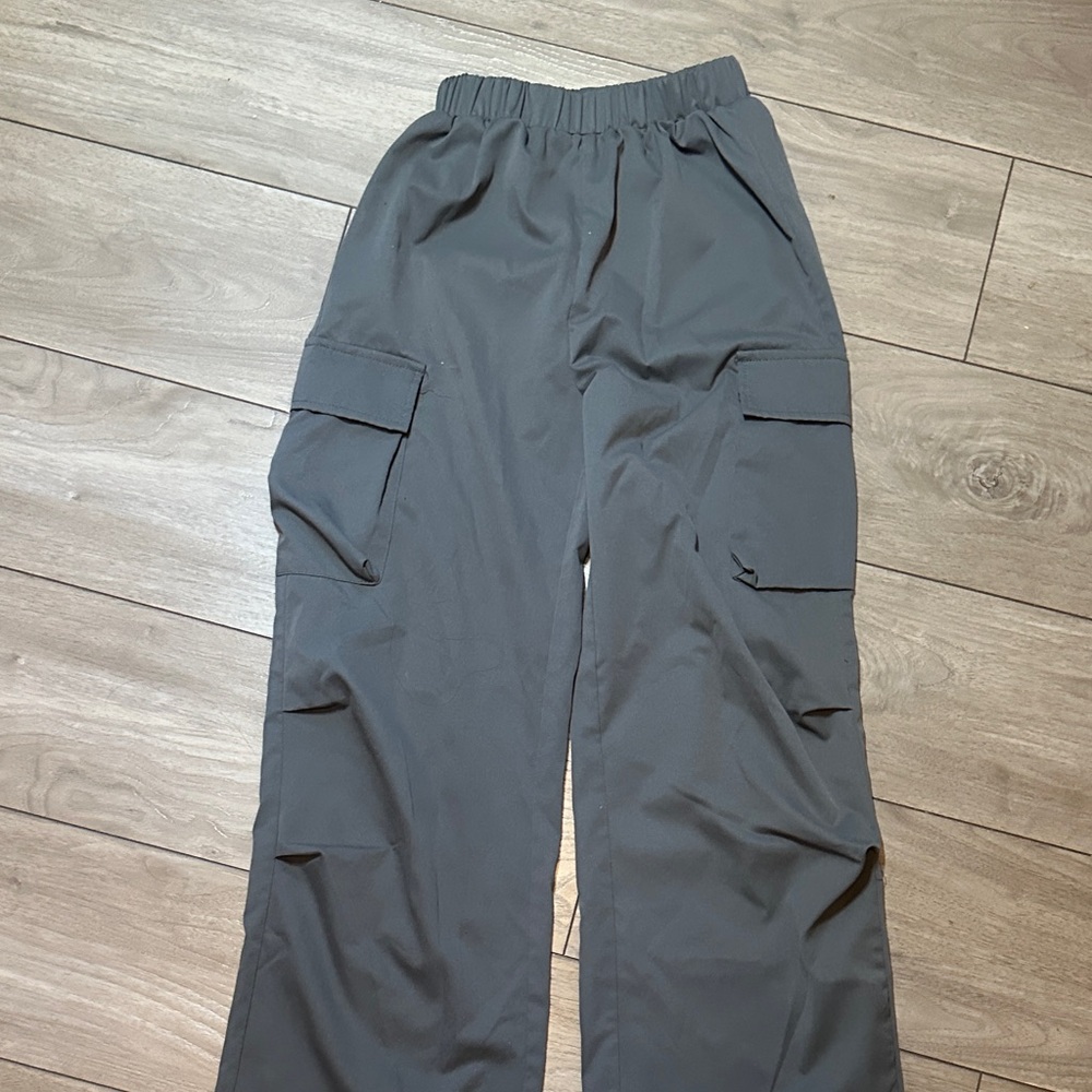 SHEIN Charcoal Cargo Pants for Men